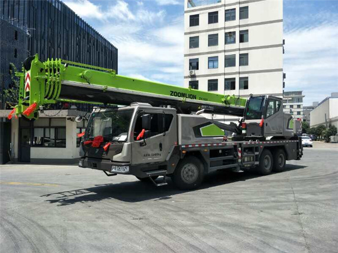 沙雅县跨街广告牌的高空安装注意事项